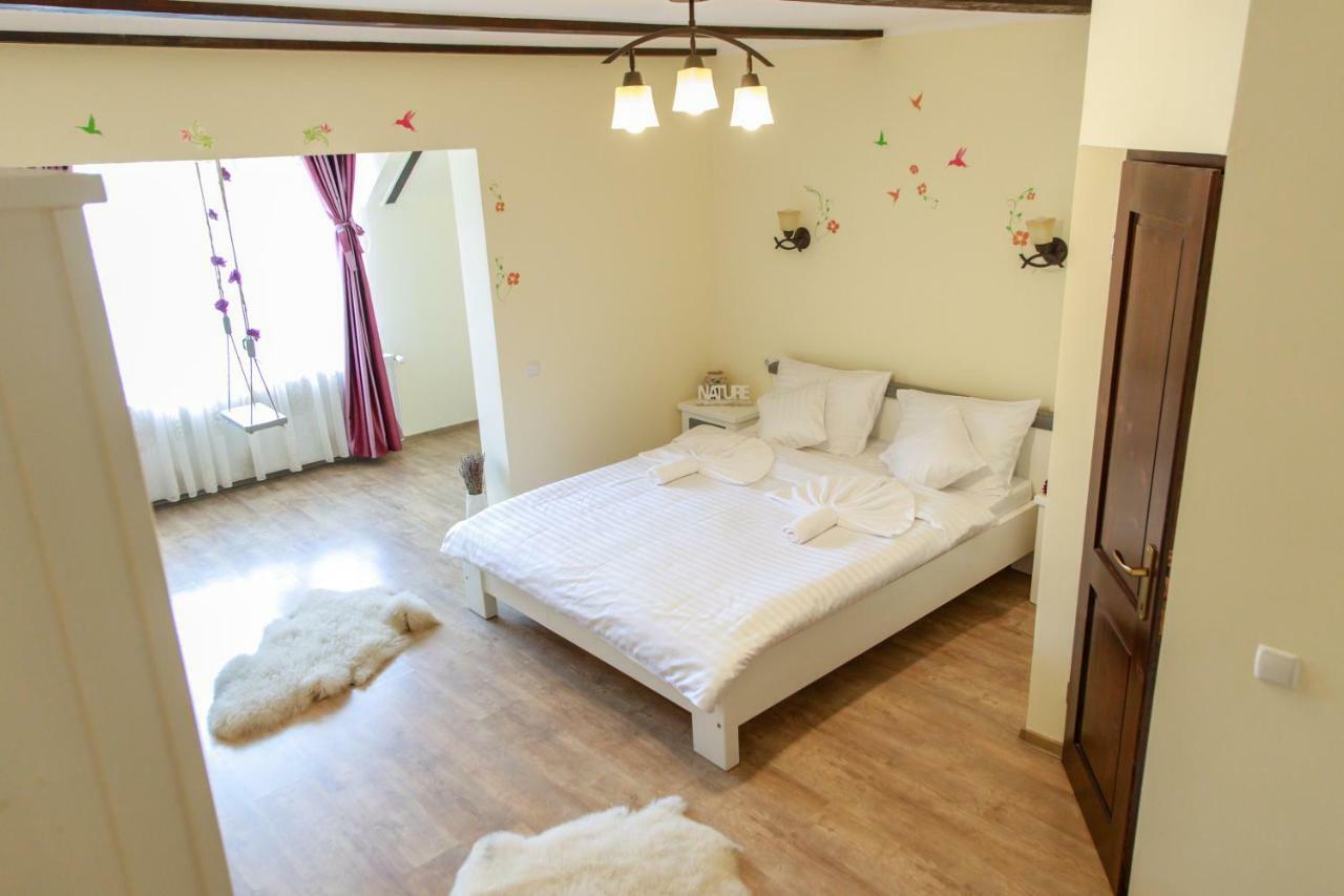 Hotel Panna Gusto à Cîmpeni Extérieur photo